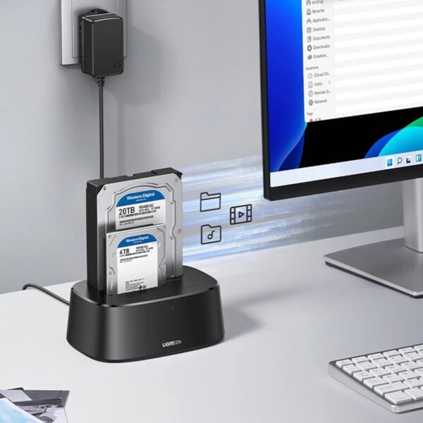 UGreen CM198 3.5/2.5 inch SATA HDD/SDD USB3.0 Docking Station - Image 3