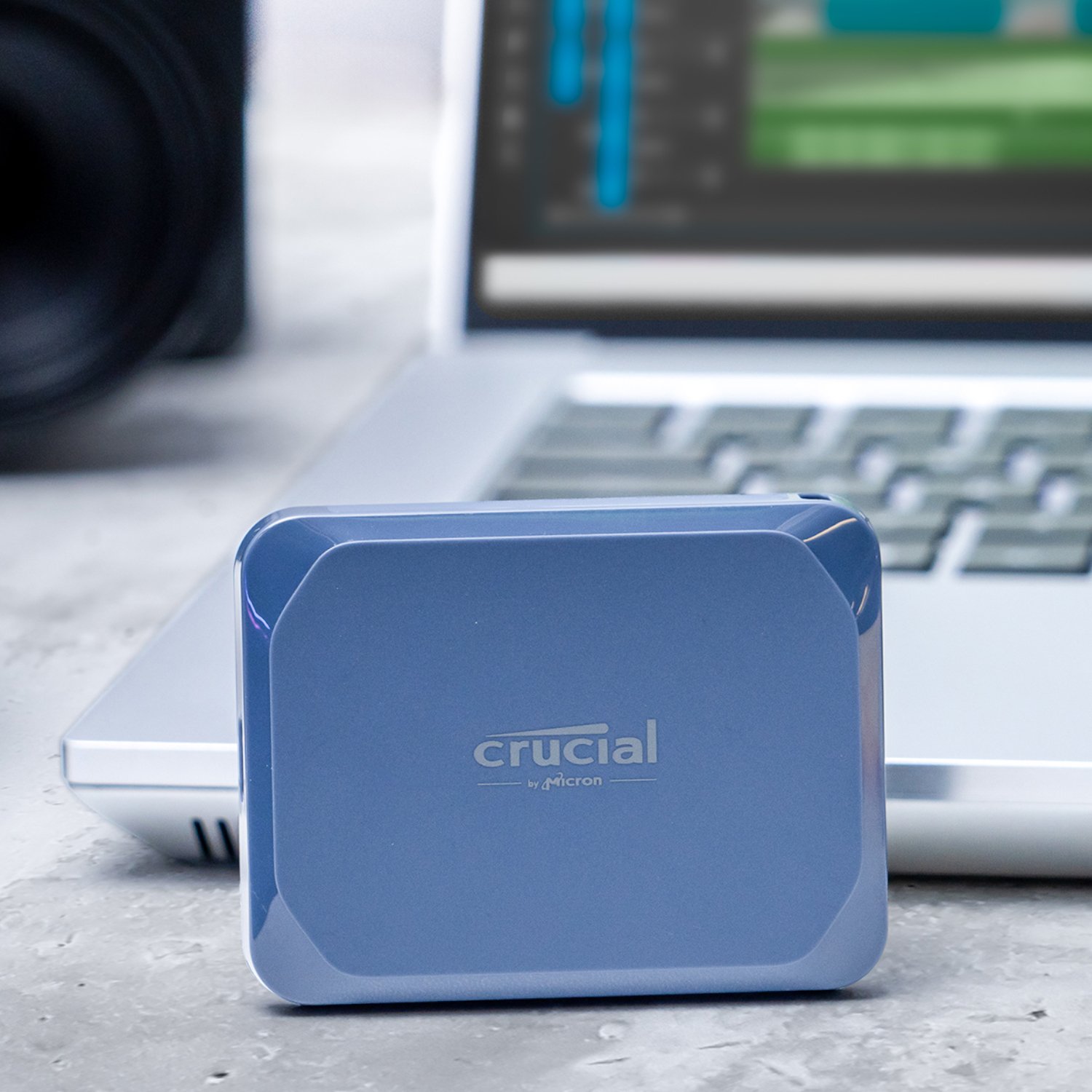Crucial X10 1TB Type-C Portable SSD - Image 2