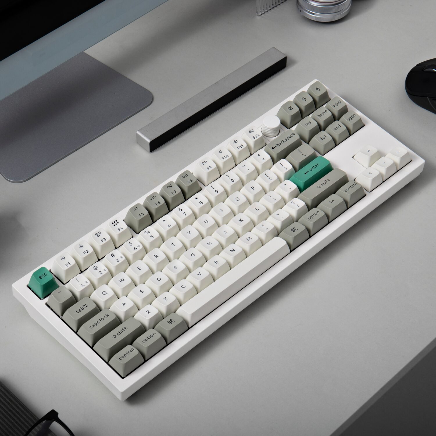 Keychron Q3 Max 80% Full Assembled Knob Red Switch Hot-Swap Gateron Jupiter RGB Wireless Keyboard - Shell White - Image 4
